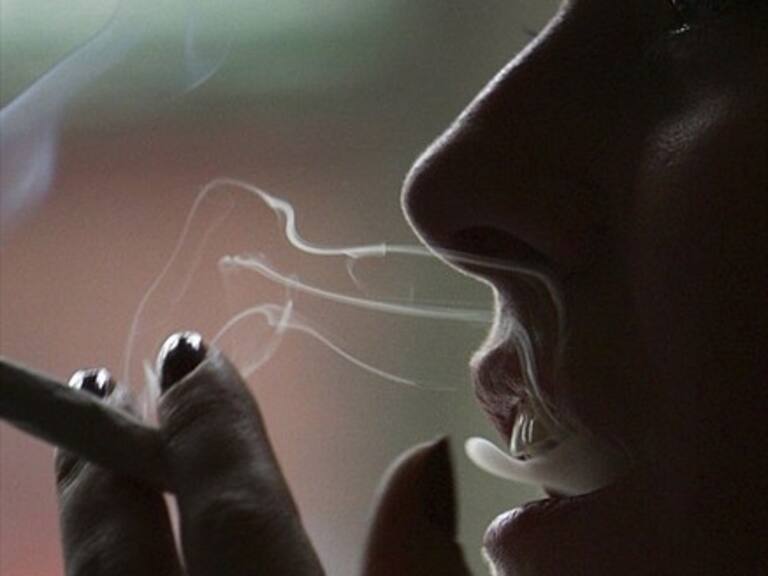 Tabaquismo provoca casi 11 mil muertes anuales en Chile