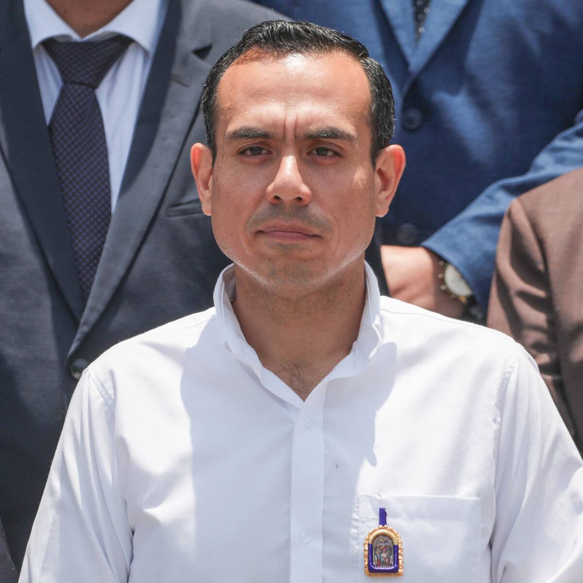 A tres meses de asumir el mandato: piden renuncia del presidente de Perú por reuniones “semiclandestinas” con empresario chino