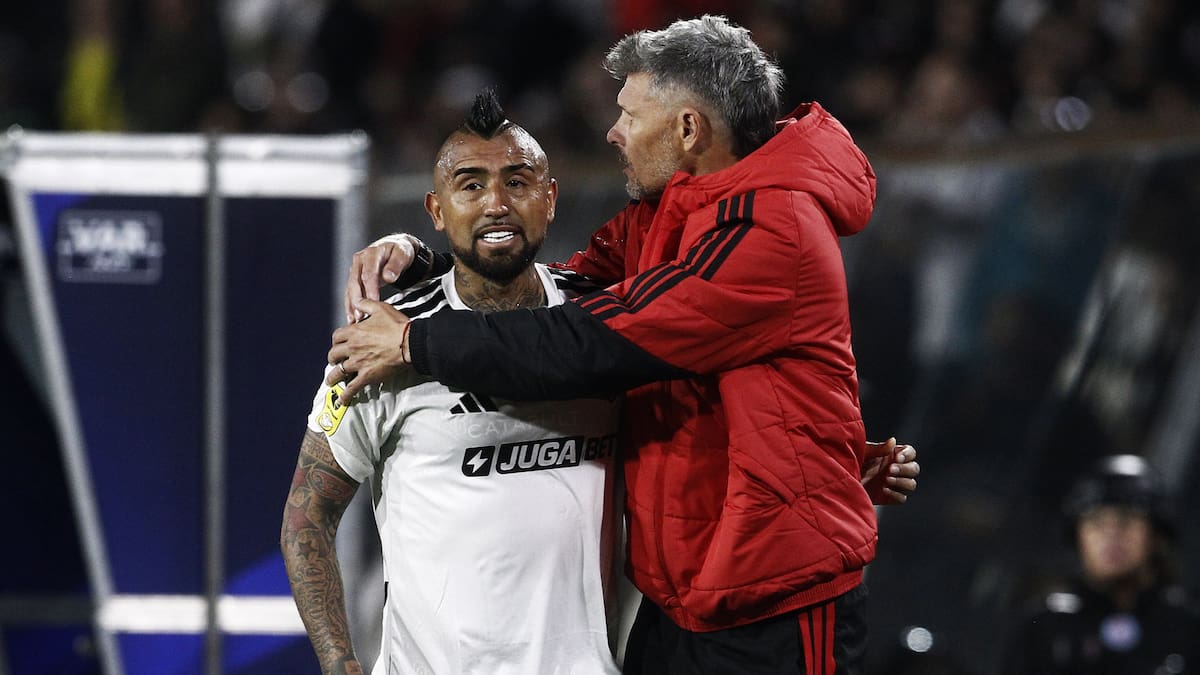 El futuro de Ortiz y Vidal toma rumbos distintos: así avanzan sus renovaciones en Colo Colo