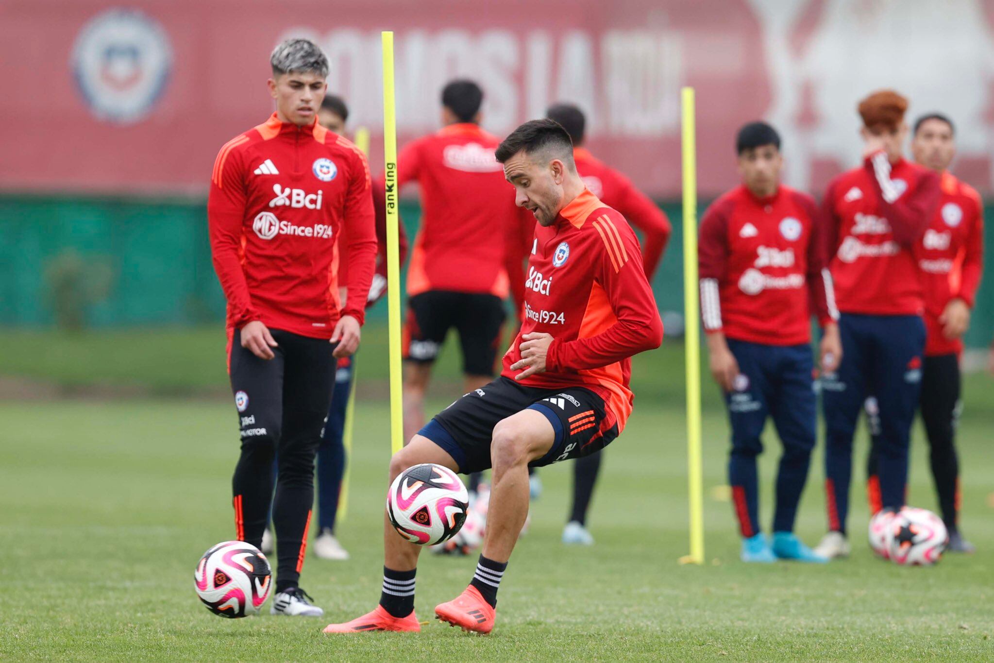 El mensaje de la U en medio de las críticas a Carlos Palacios por su salida de La Roja | X: Universidad de Chile