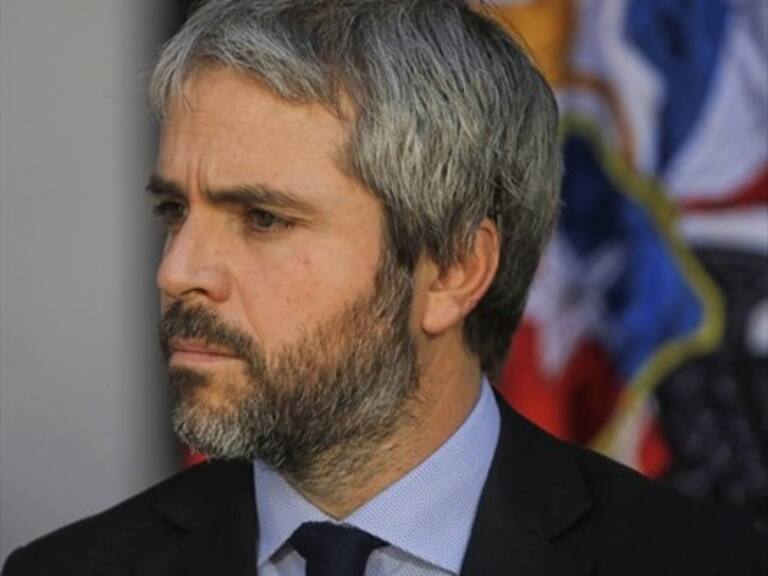 Ministro del Interior: La cita del Cosena se debió al deber del Estado de otorgar seguridad a Chile