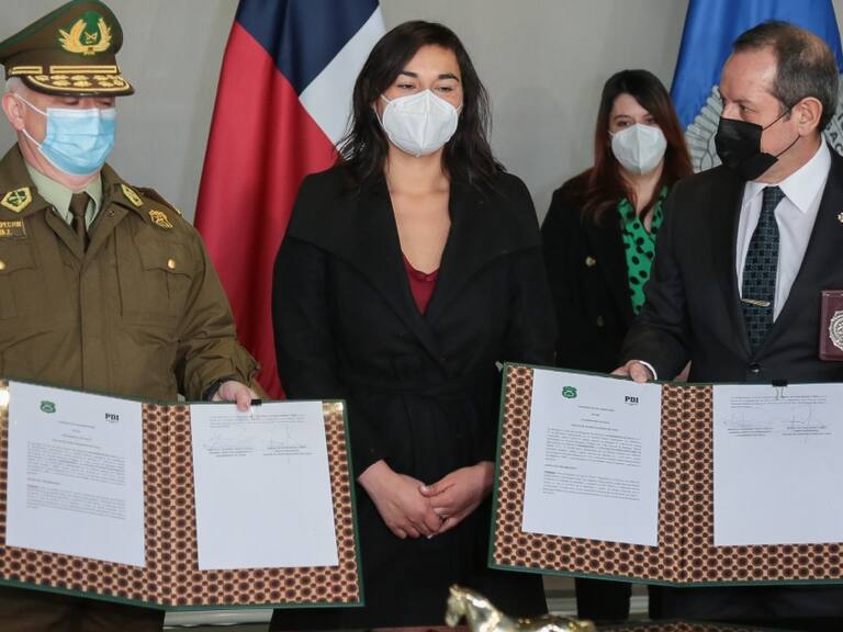 Ministerio del Interior, Carabineros y PDI firman convenio para optimizar peritajes balísticos