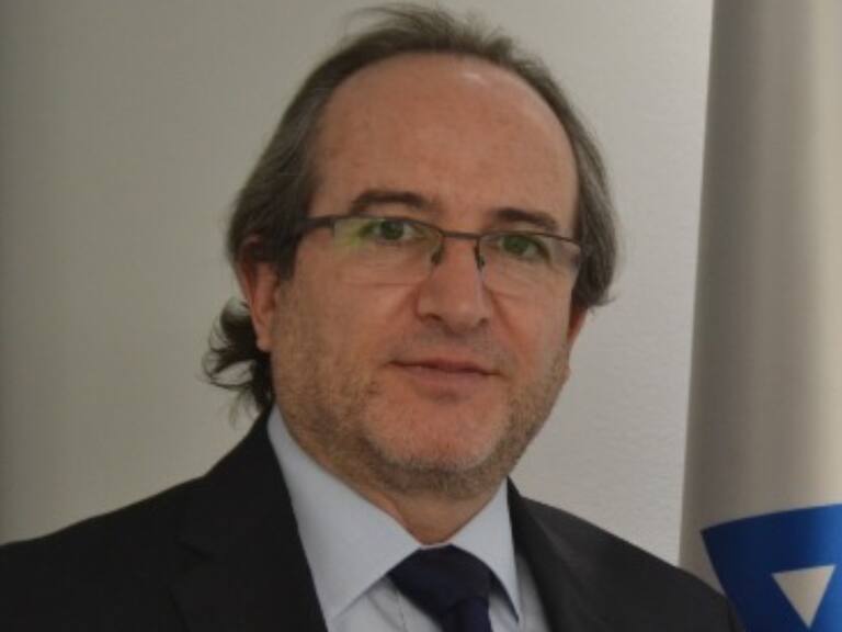 Gobierno reagenda presentación de credenciales de embajador de Israel