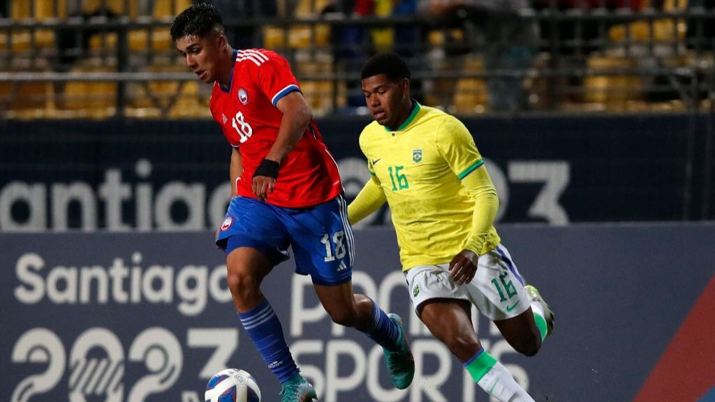 Damián Pizarro hace historia con su debut por La Roja en eliminatorias