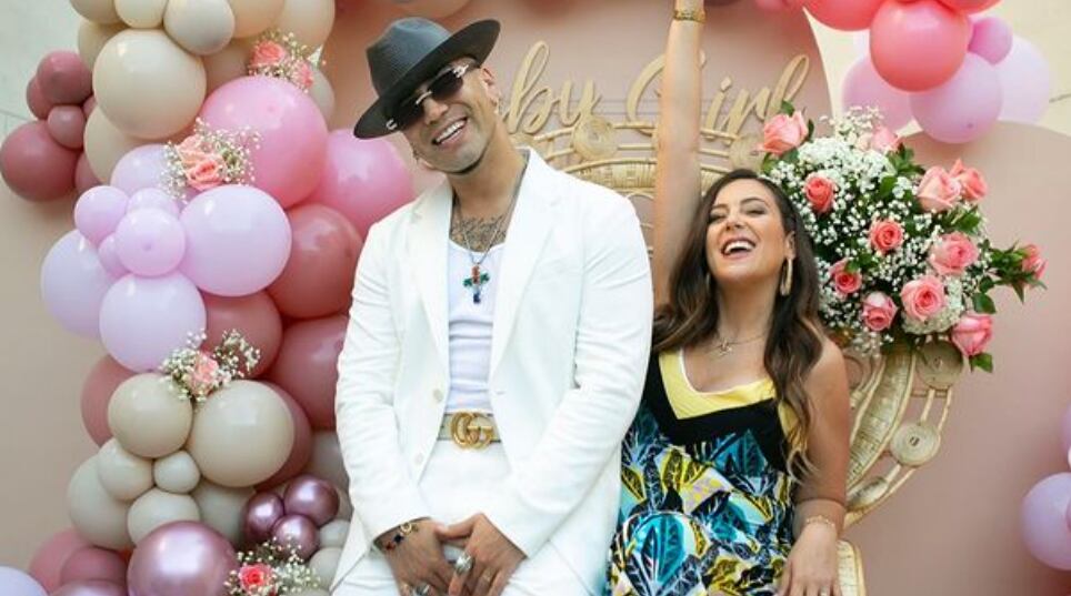 Gabo Peralta compartió las primeras imágenes de su hija