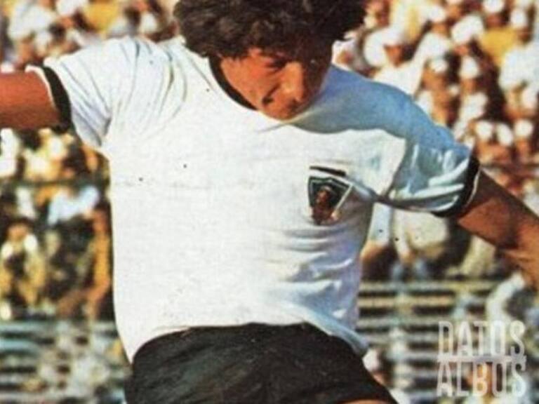 Juan Carlos Orellana y una crítica al ángulo: No hay especialistas en tiros libres porque no lo trabajan