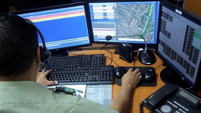 Mujer agredida por su expareja llamó a Carabineros simulando pedir una pizza