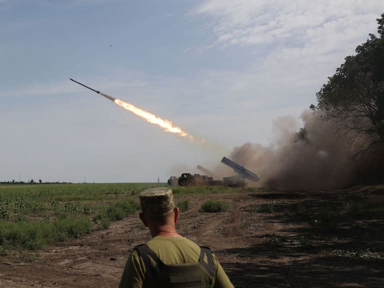 La artillería de Ucrania dispara en la región de Donetsk contra los rusos