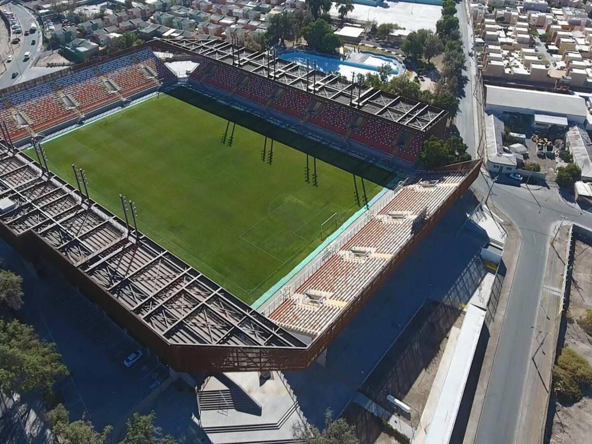Llegó a Cobreloa tras jugar en Argentina, pero no le gustó Calama: “Es feo, se ve pura tierra”