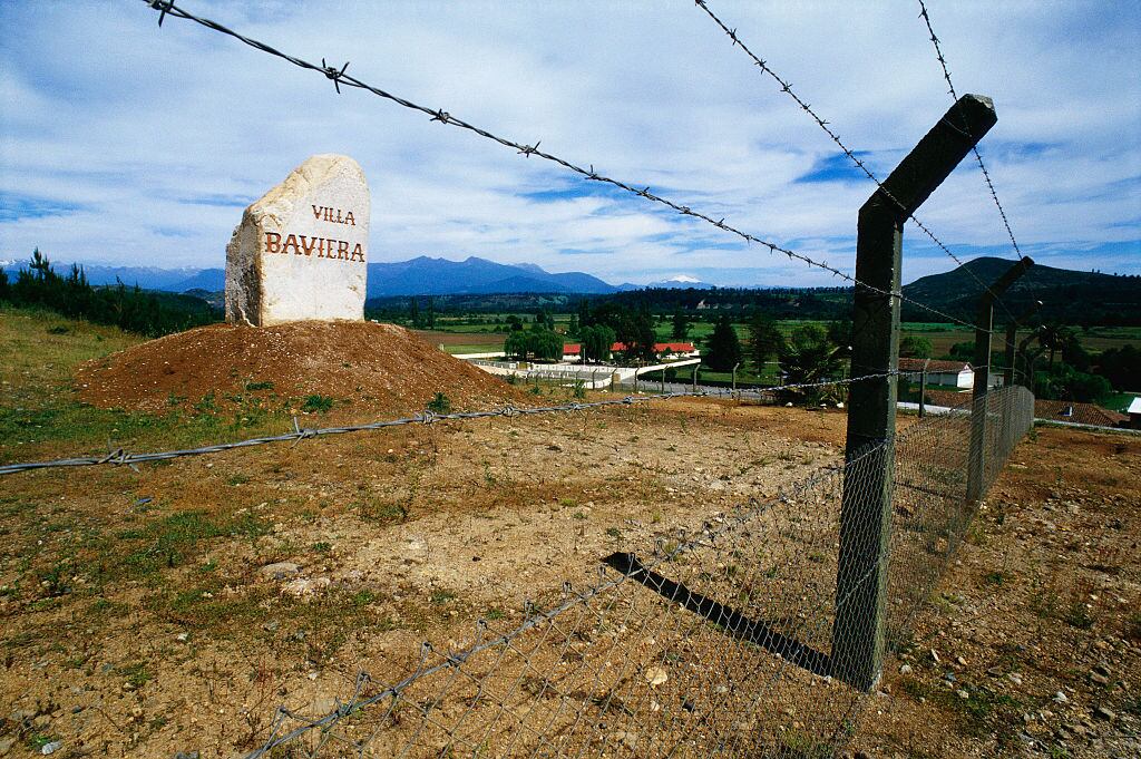 Una cerca cubre parte del terreno de la secta Colonia Dignidad