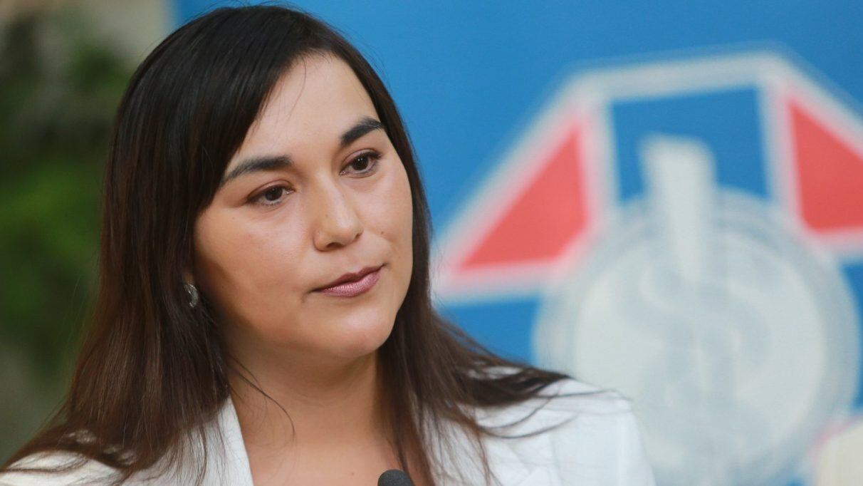 Izkia Siches