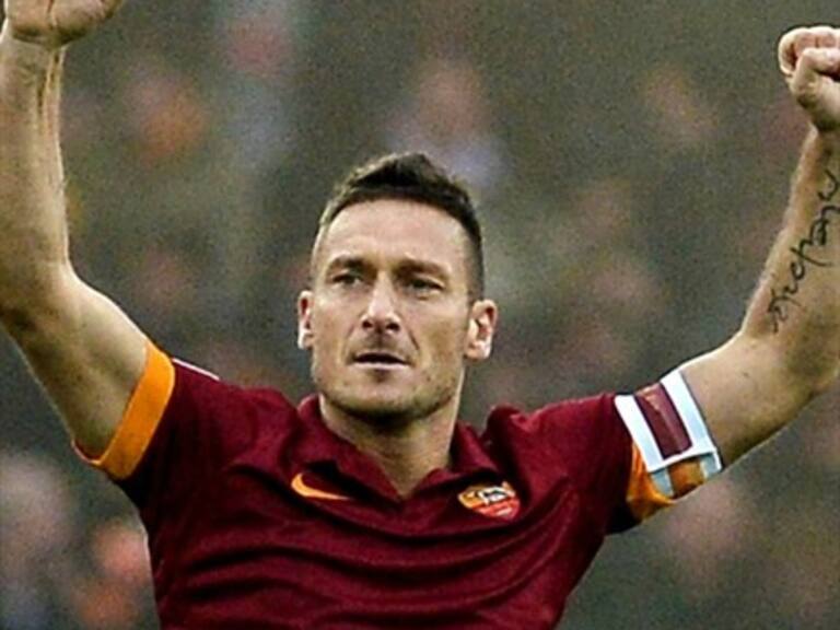 La emotiva carta de amor de Totti: Roma es mi familia y mis amigos