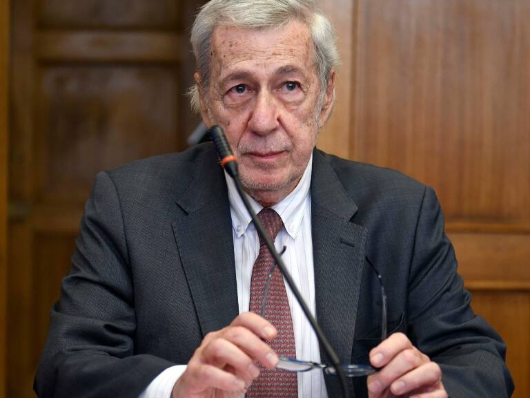 «No me parece oportuno y no me parece conveniente»: canciller Van Klaveren evita tocar el tema de salida al mar para Bolivia