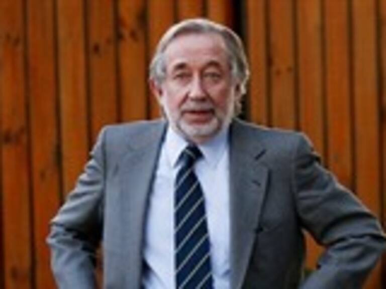 Caso Penta: Ex senador Jovino Novoa llegó a la Fiscalía Oriente a declarar