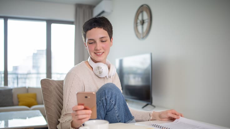 Cómo aprender inglés utilizando inteligencia artificial y cuáles son las ventajas