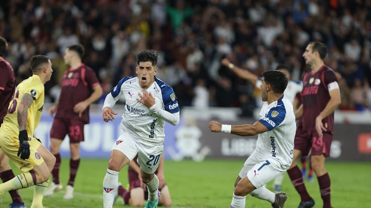 Jugó en la U, brilla en el extranjero y ahora podría reforzar a Colo Colo: sorpresa total en el mercado