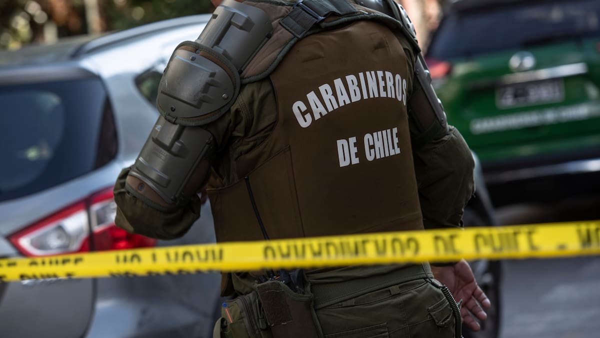 Estudiante es baleado afuera de liceo nocturno en Paine: víctima relató que intentaron asaltarlo