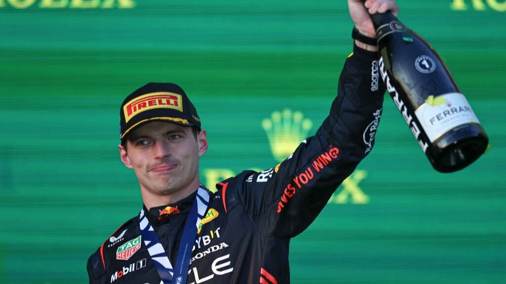 Max Verstappen se llevó el título de un convulsionado GP de Australia