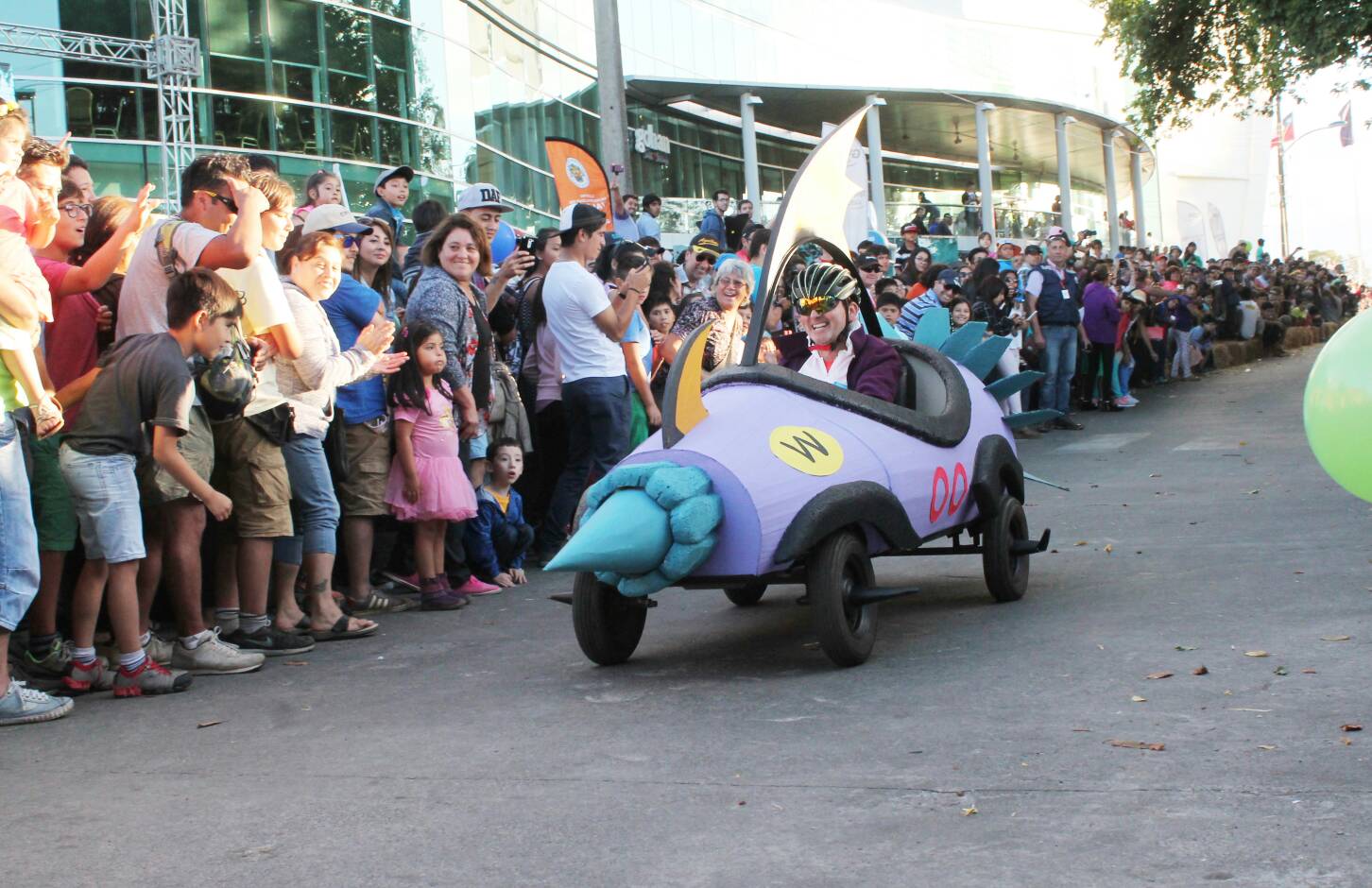 Carrera de 'Autos Locos'