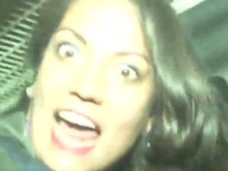 Reporteros indignados por gestos obscenos del equipo de Jani Dueñas tras Viña 2019