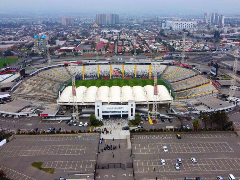 Deportes con historia: El impacto del estallido social en el fútbol