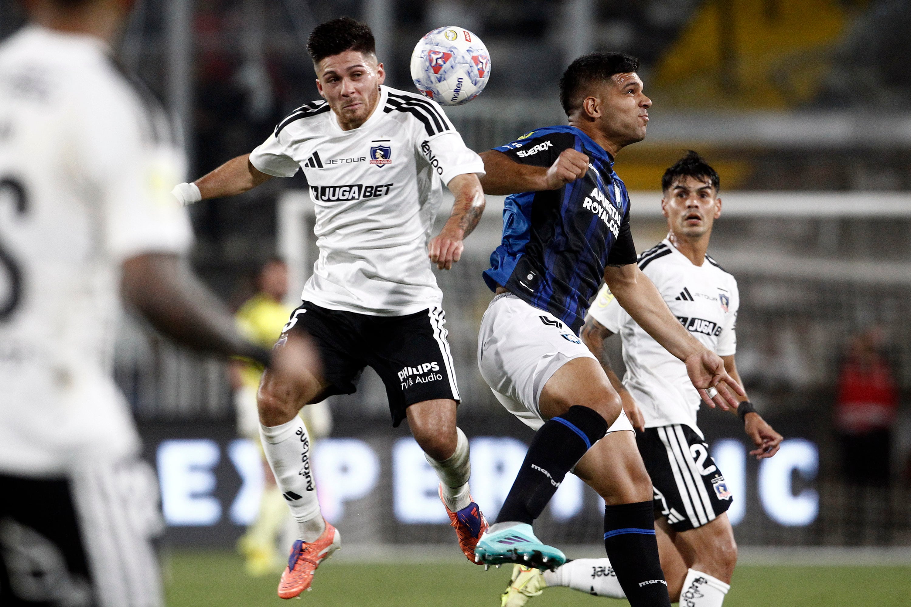 Un goleador del fútbol chileno podría partir al extranjero: interesa en un grande del continente