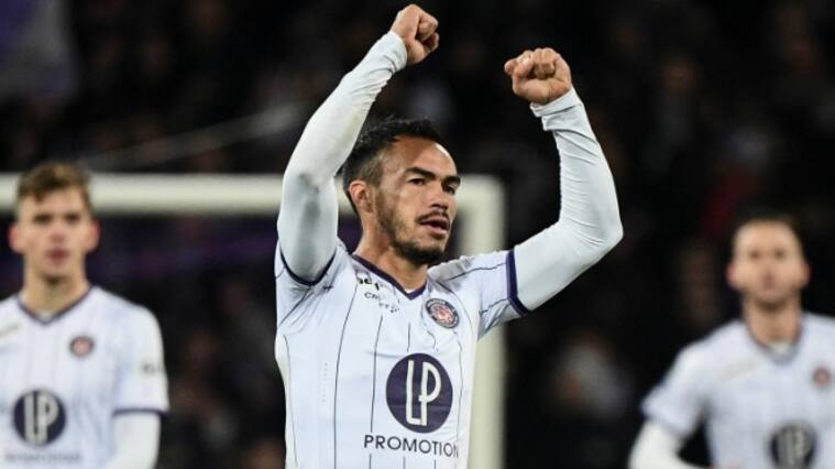 Histórico del Toulouse se sorprende con Gabriel Suazo: "Tiene condiciones para triunfar y ser uno de los líderes del vestuario"