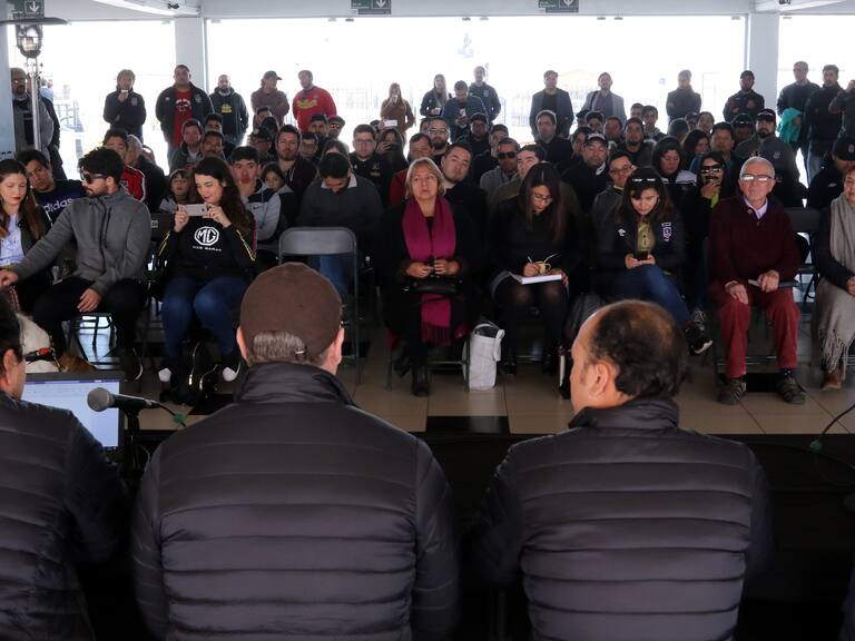 Nuevo conflicto en Colo-Colo: Bloque Vial busca eliminar al Club Social del directorio de Blanco y Negro