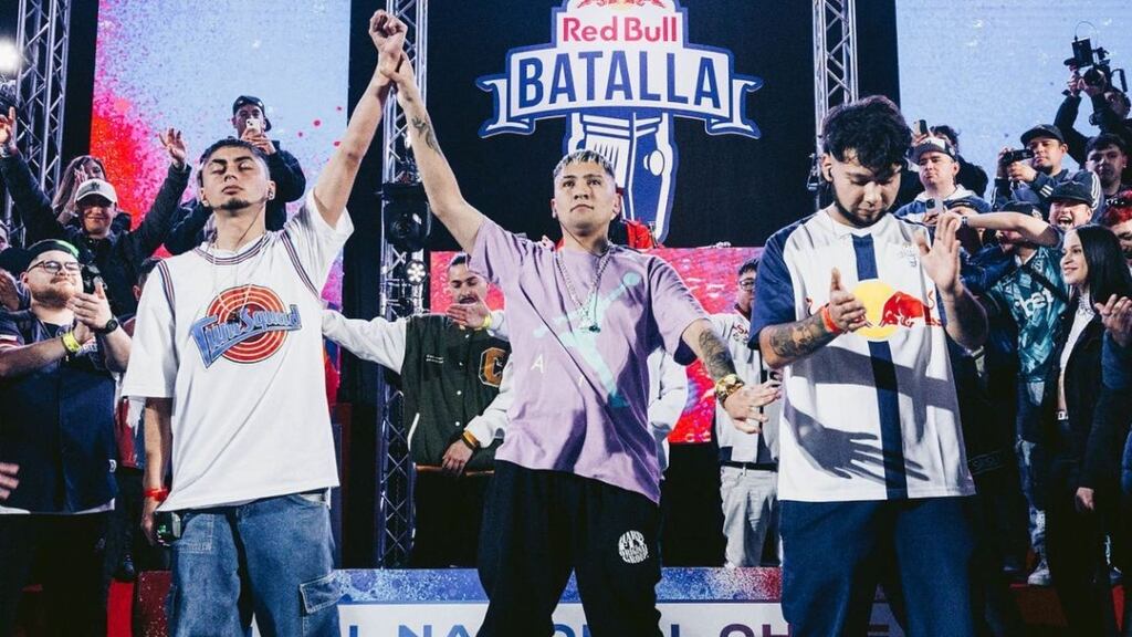 Nitro campeón de la Red Bull Batalla de los Gallos
