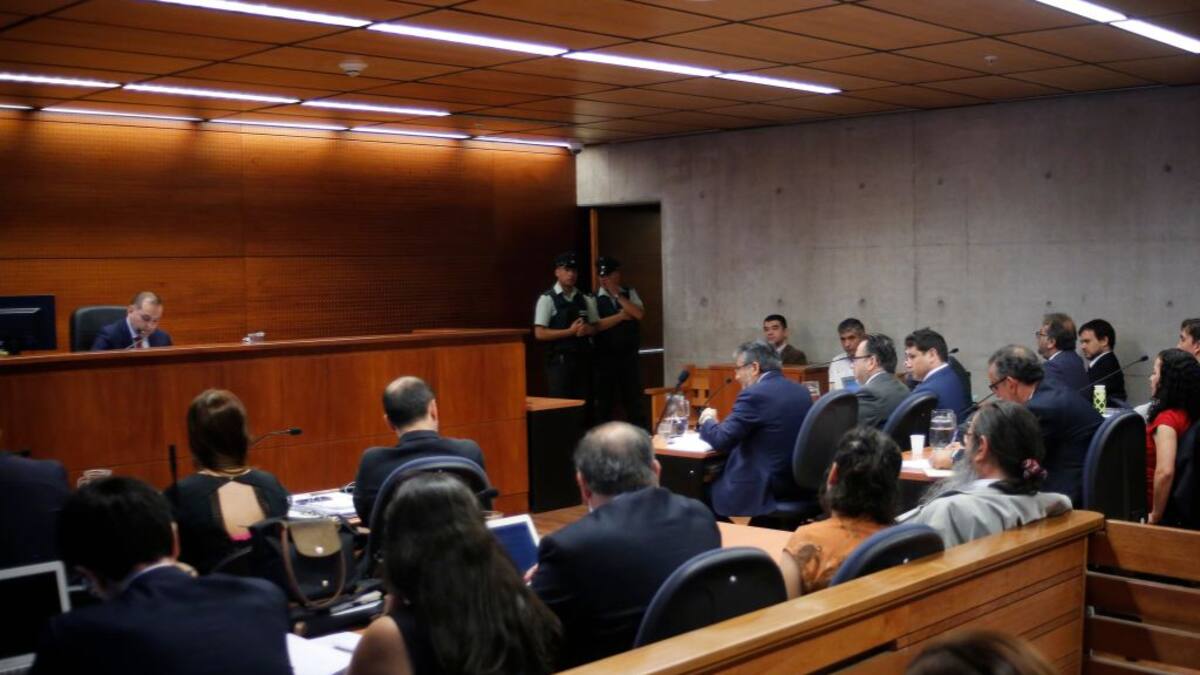 Condenan a 5 excarabineros y un civil por el Caso Huracán: crearon pruebas falsas contra comuneros mapuche