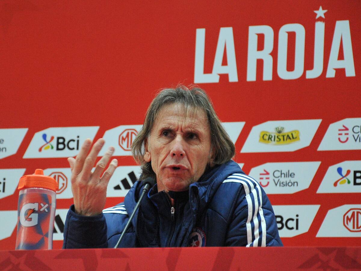 Ricardo Gareca defiende su nómina para los duelos ante Brasil y Colombia: “Son los mejores jugadores de Chile”