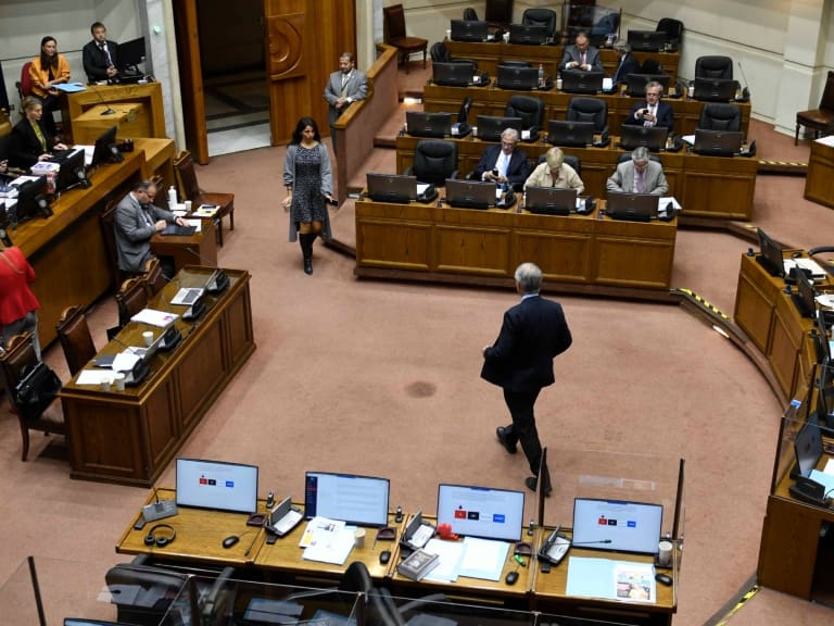Ley corta de Isapres: Gobierno ingresa proyecto de ley al Senado