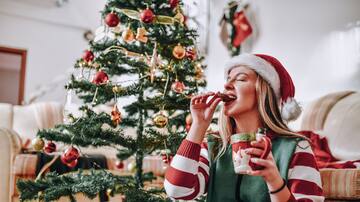 Este es el hábito que debes evitar después de Navidad para empezar mejorar tu estado físico