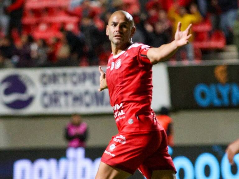 Sebastián Sáez, delantero de Unión La Calera | Instagram: Unión La Calera