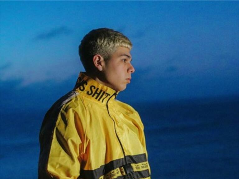 Gianluca estrenó el esperado video de » Amor Platónico»