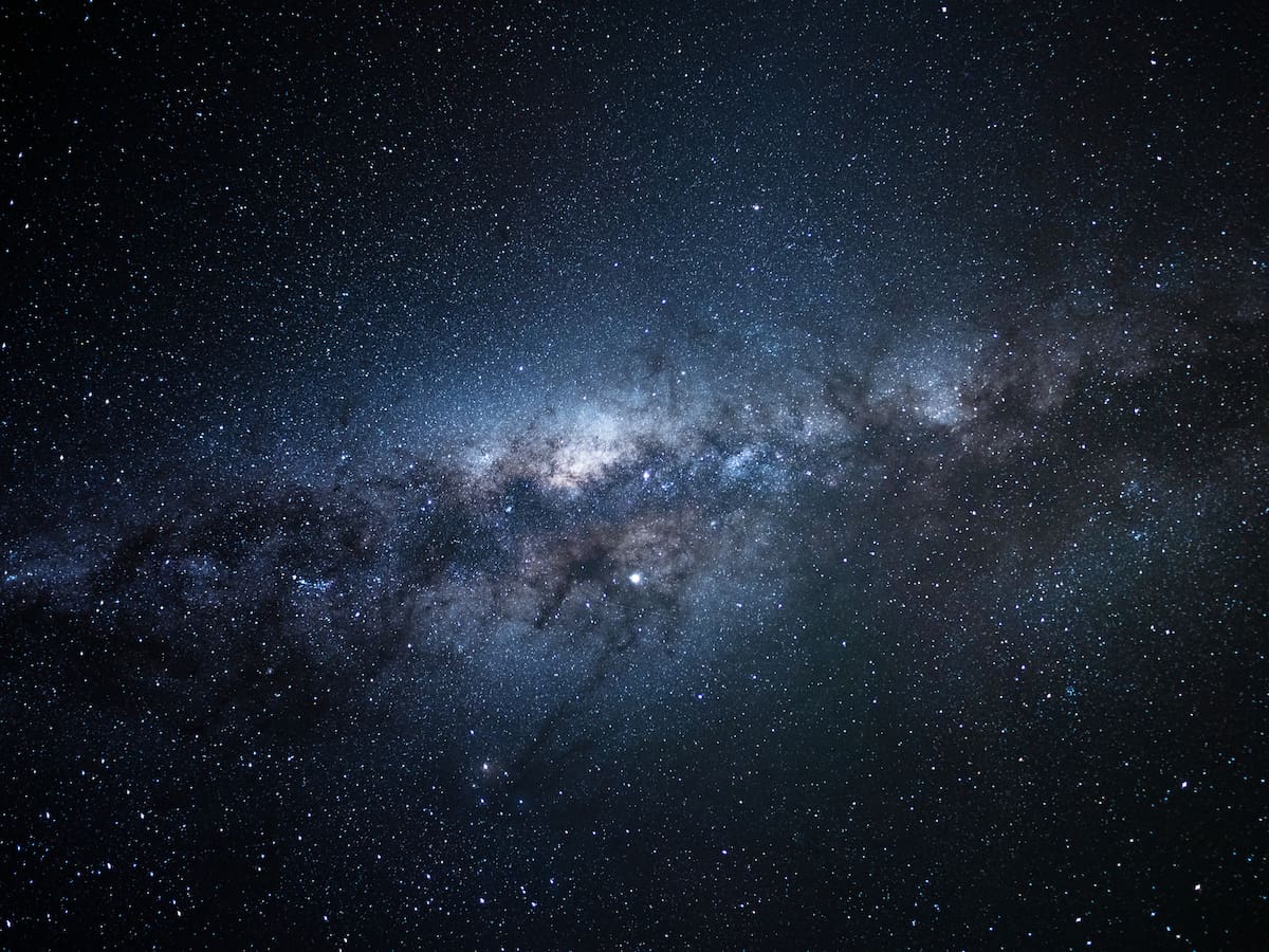 Agencia Espacial Europea busca voluntarios “cazagalaxias”: revisa de qué se trata la propuesta