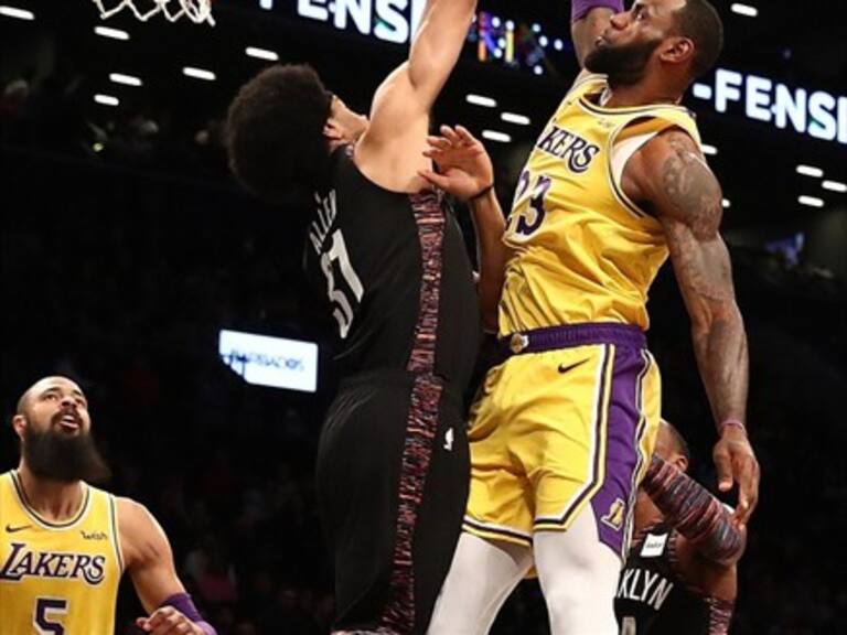 El Matamoscas: Joven de 20 años frenó a LeBron James con la técnica de Sakuragi