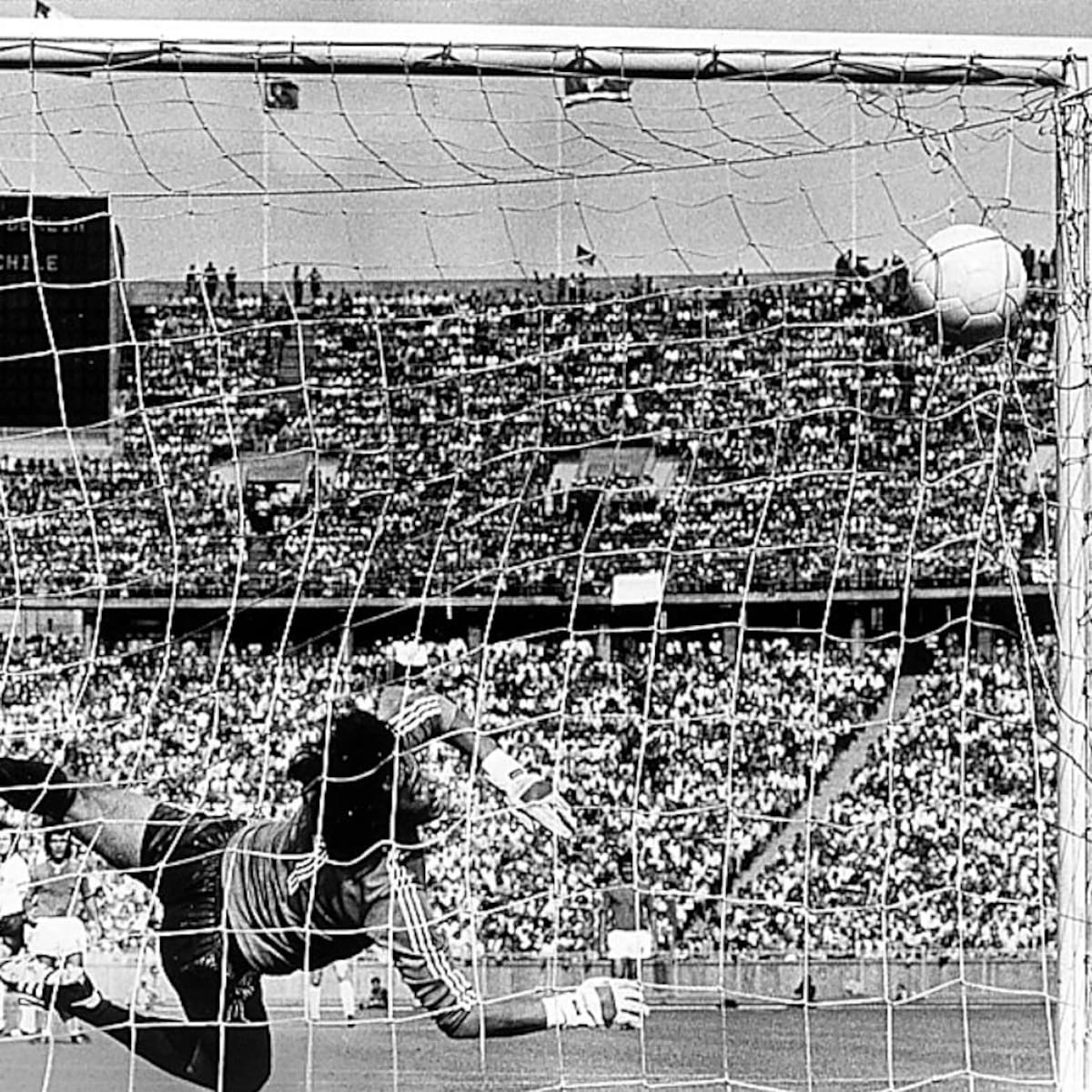 El campeón del mundo que eligió como su gol preferido el que le hizo a Chile antes que el de la final de un Mundial