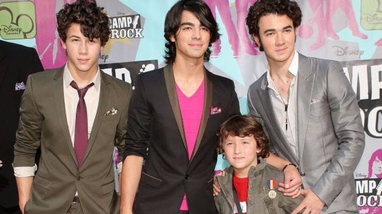 Jonas Brothers y Frankie Jonas