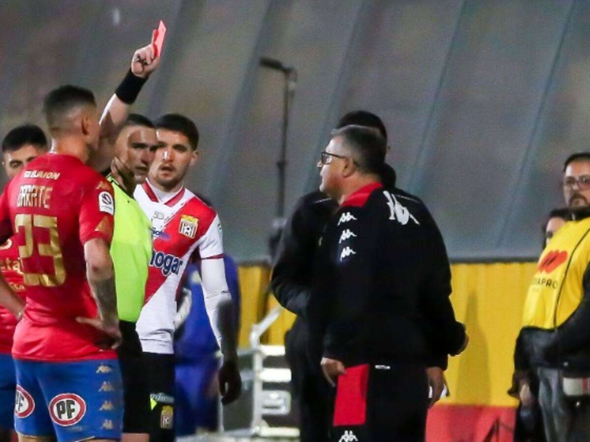 La sanción del Tribunal de Disciplina para Ronald Fuentes por sus insultos contra el arbitraje