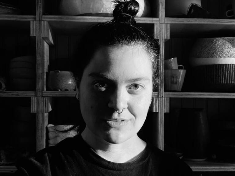 Artista chilena dirigió el nuevo videoclip de la banda Garbage