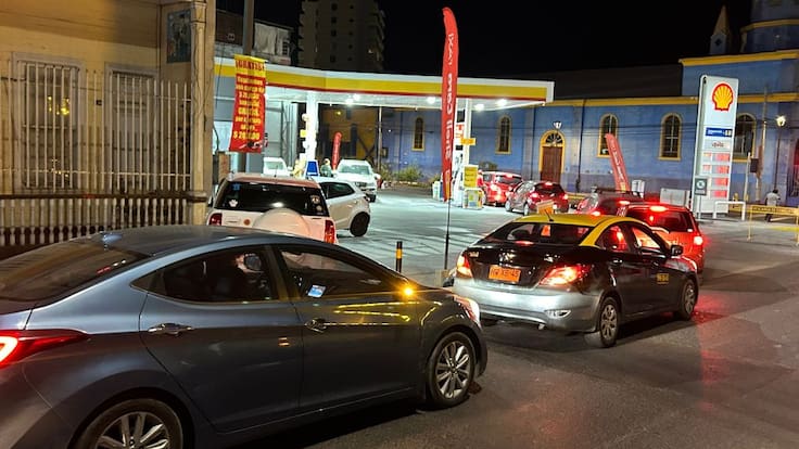 Bono de $100 mil por alza de combustibles en Chile: ¿Quiénes lo reciben?
