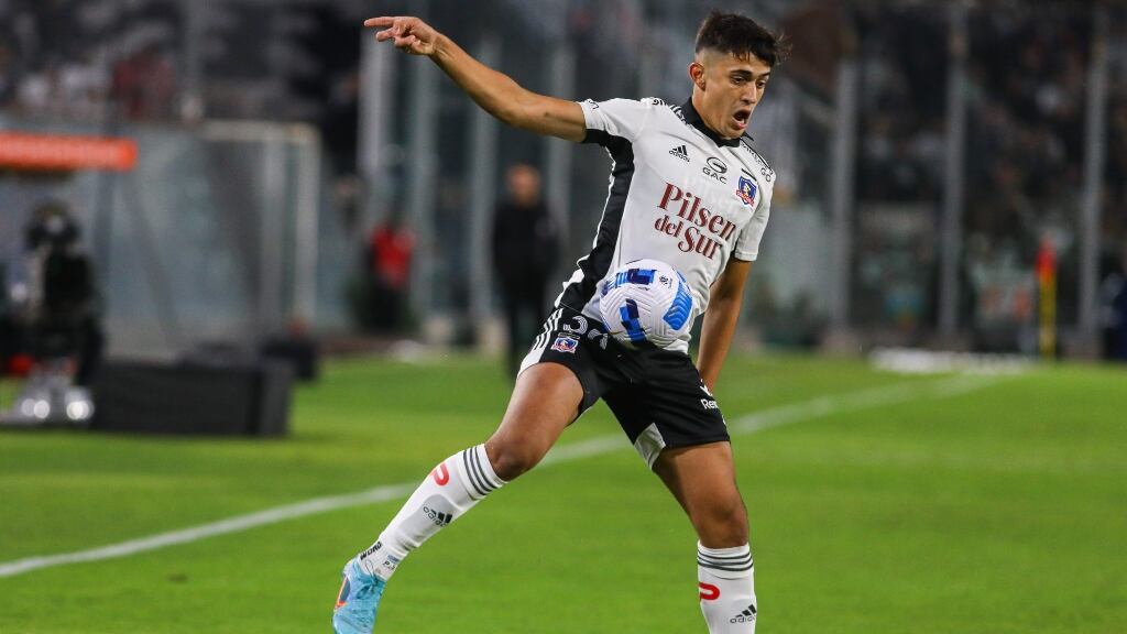 Pablo Solari, orgulloso por el nivel de Colo Colo en Copa Libertadores: "Demostramos que podemos competir con cualquier equipo"