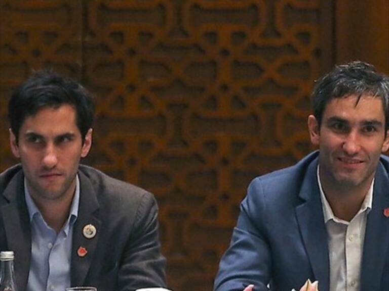 Contraloría acoge denuncias y pide informe al Gobierno por el viaje de los hijos de Piñera a China
