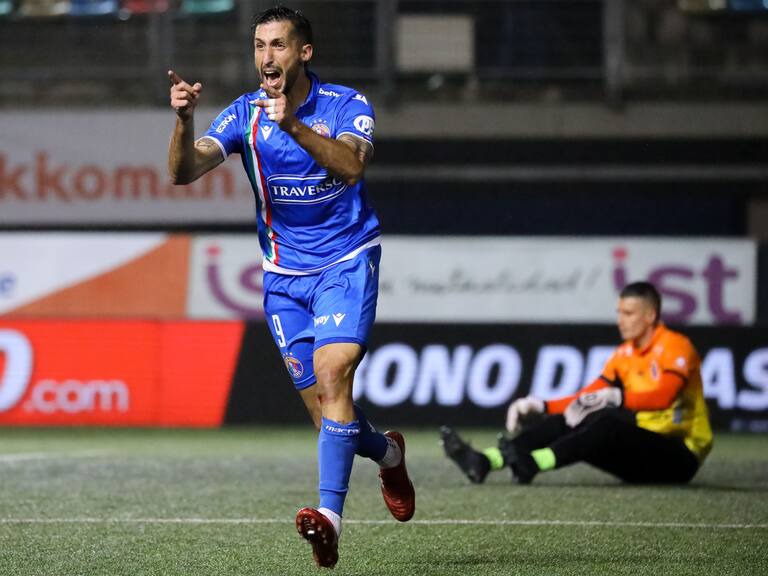 Palestino presenta a su primer refuerzo para la temporada 2024