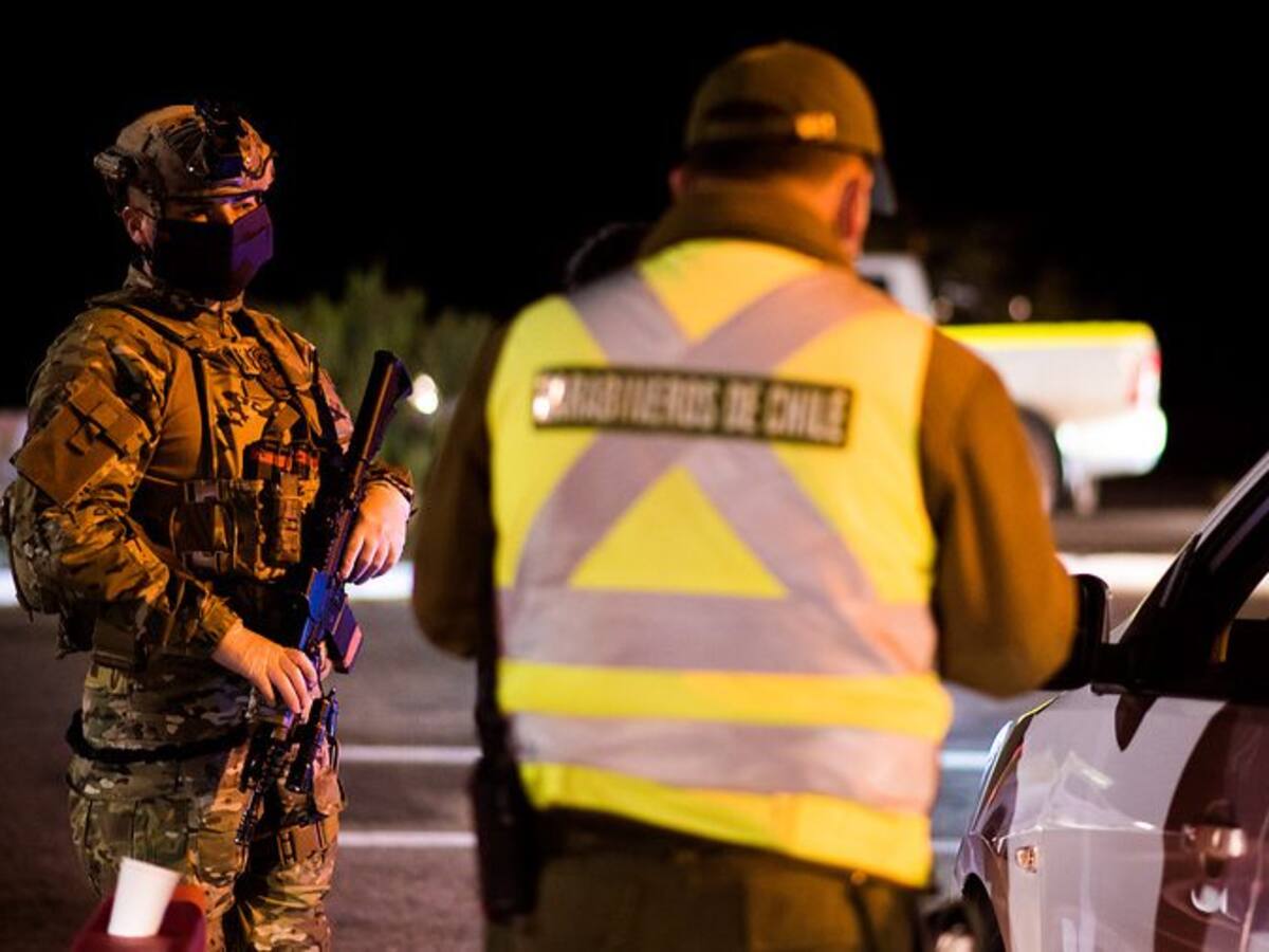 Carabineros reportó importante disminución de personas detenidas durante toque de queda en las últimas horas