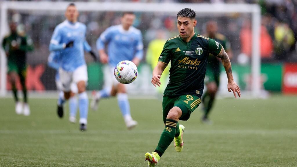 Felipe Mora extiende su contrato con Portland Timbers por los próximos tres años