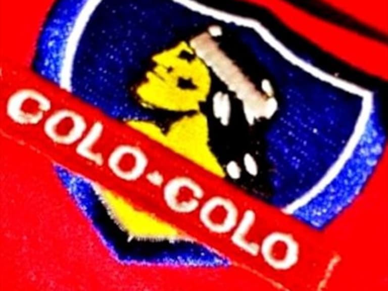 Filtran nueva camiseta roja de Colo Colo
