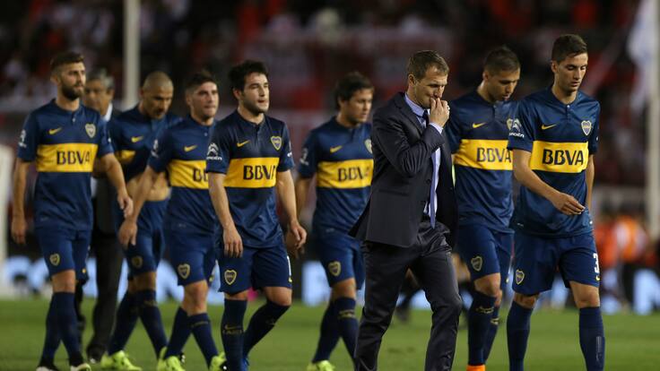 Jugó en el fútbol chileno y ahora tendrá su segunda oportunidad dirigiendo a Boca Juniors