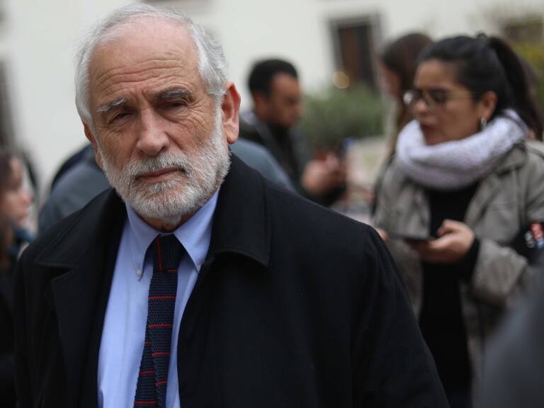 Minvu pone término a contratos con Democracia Viva y fija en $391 millones el monto a devolver